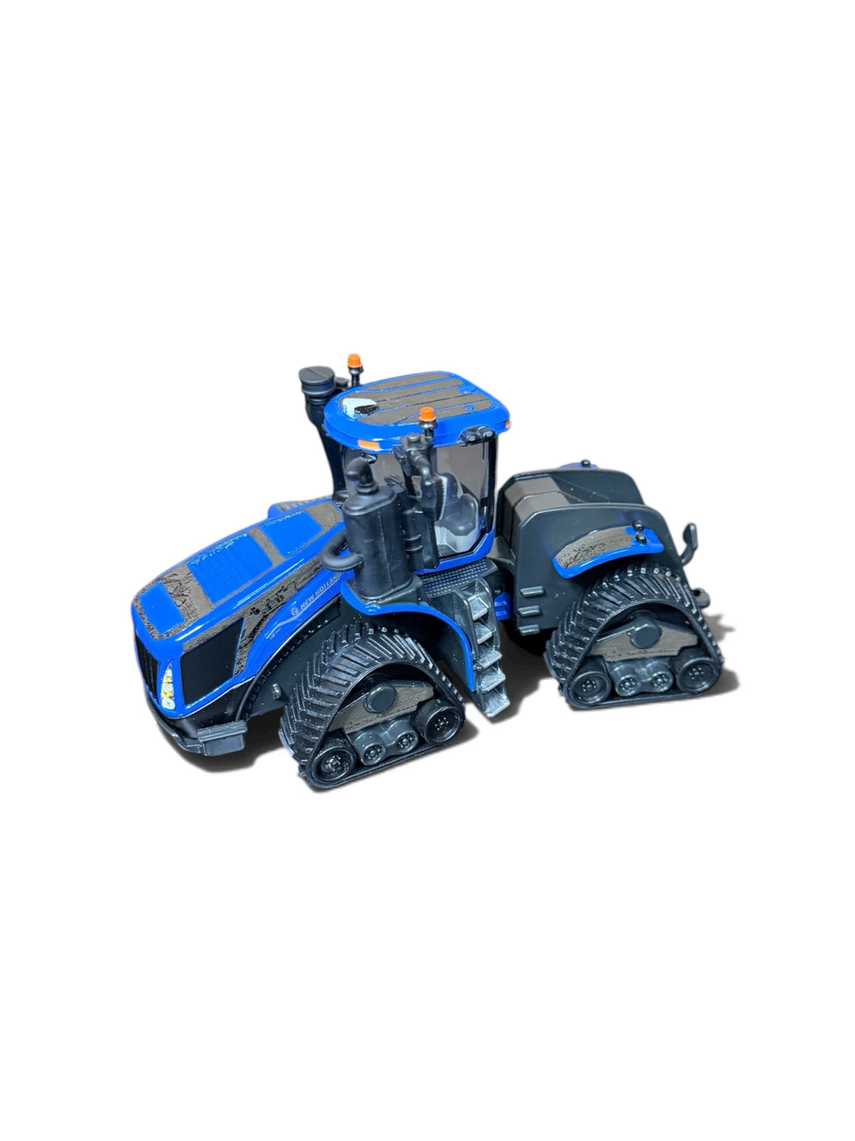 1/64 New Holland T9.700 SmartTrax II Prestige Tractor – “Ground Force”