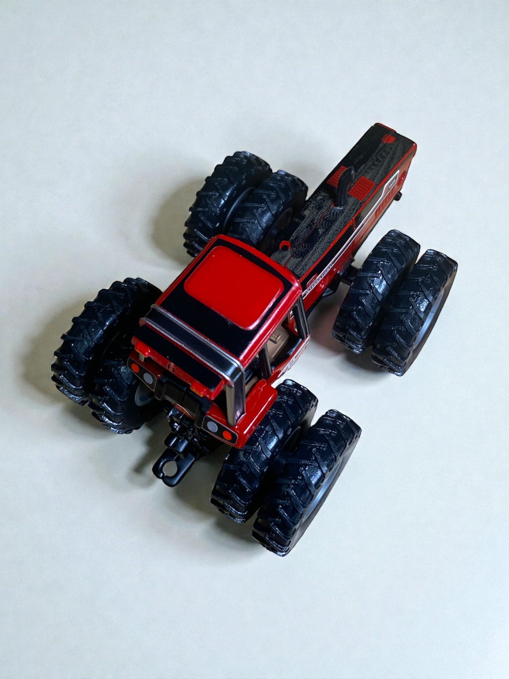 1/64 International Harvester 6588 2+2 — Custom Engraved Tillage Scene Wrap - Tractor Wrap Factory