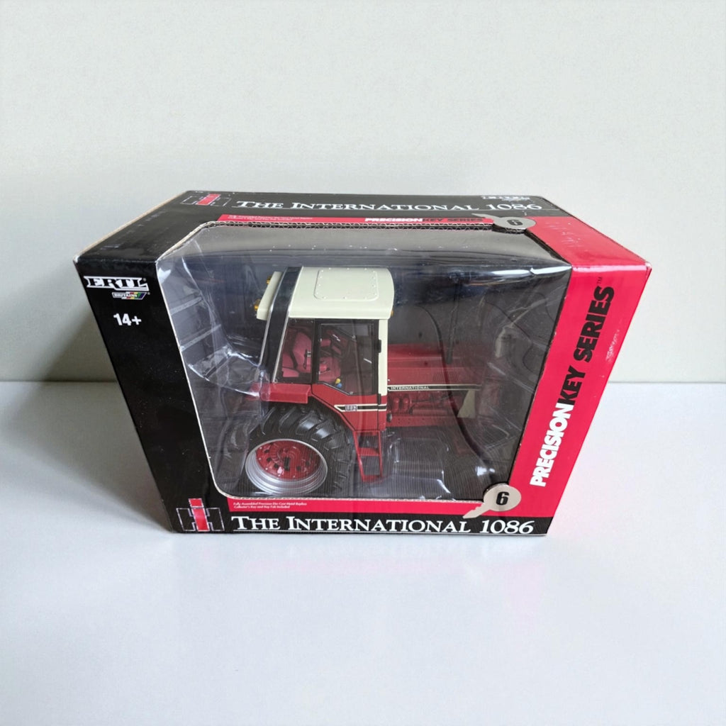 Ertl INTERNATIONAL 1086 TRACTOR PRECISION Key Series #6 - 1/16th Scale - Tractor Wrap Factory