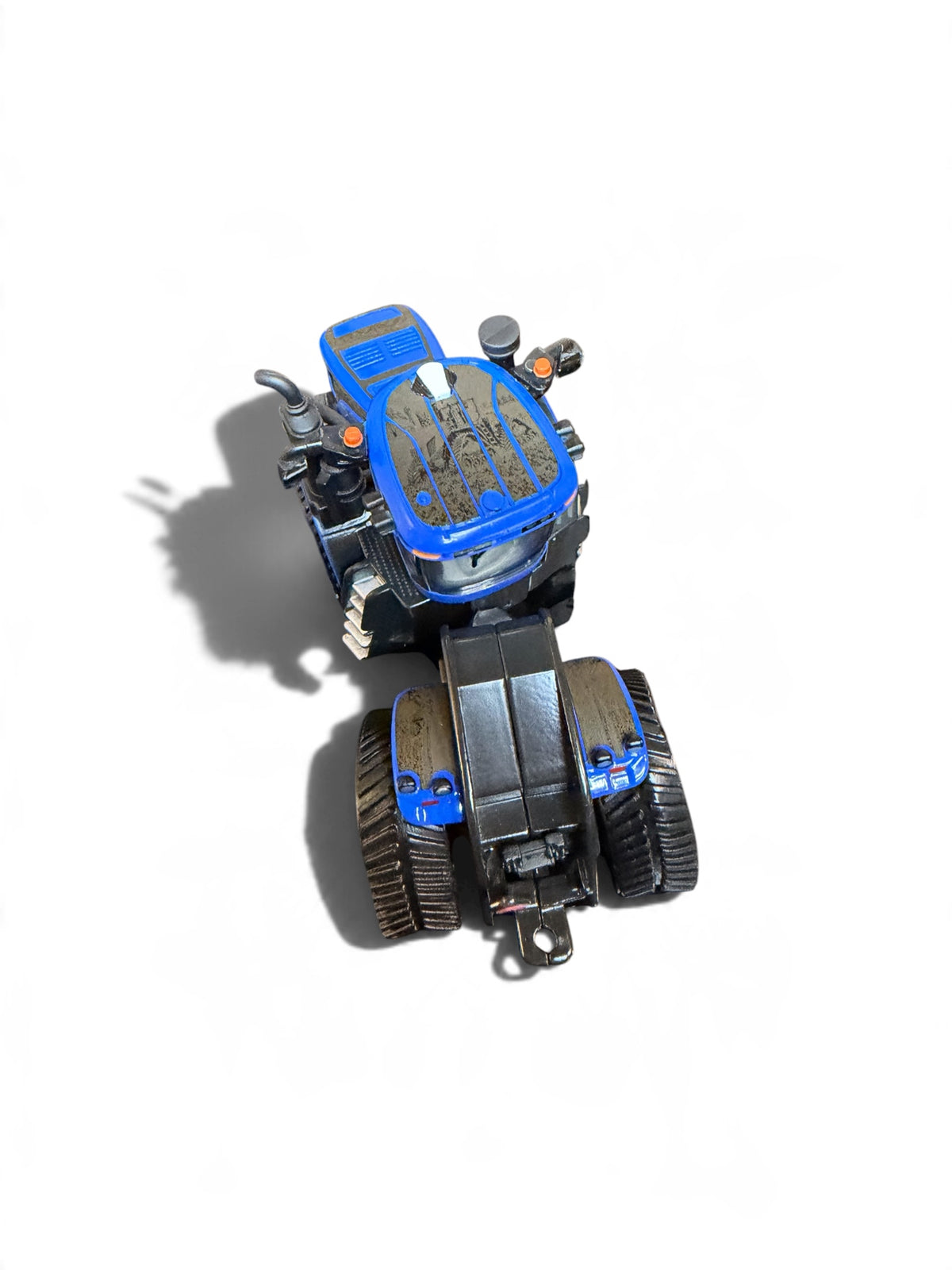 1/64 New Holland T9.700 SmartTrax II Prestige Tractor – “Ground Force”
