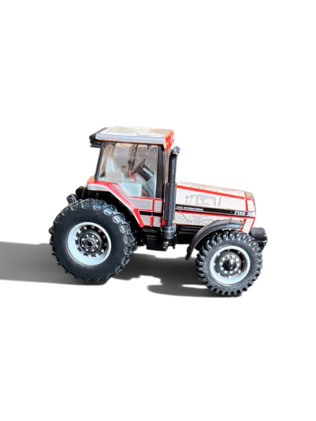 1/64 Case International 7120 Magnum Prestige Tractor – “Born in Racine”