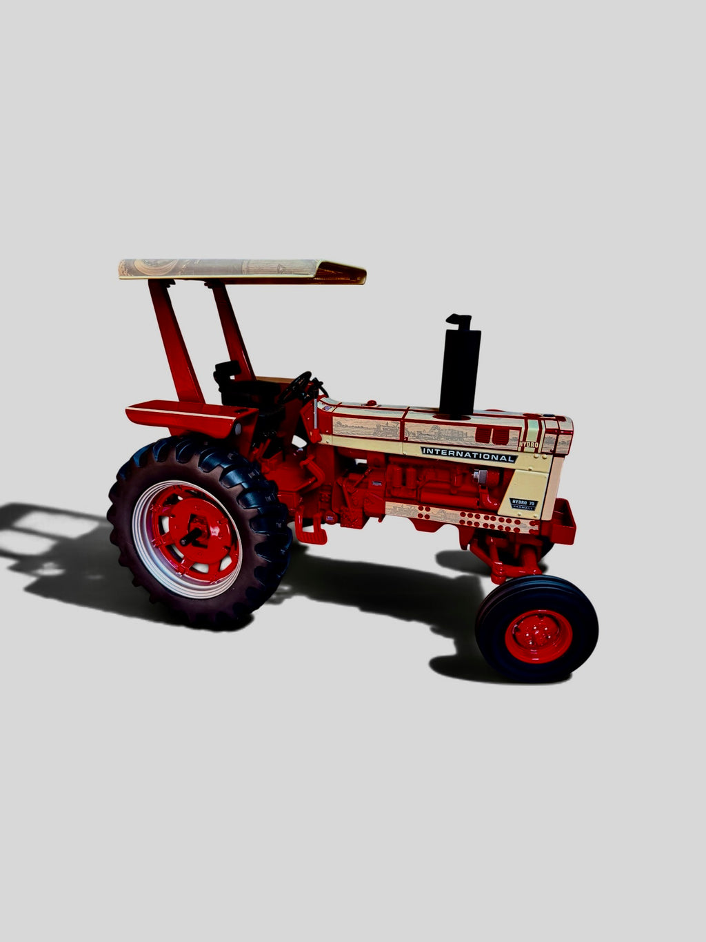 1/16 International Harvester Hydro 70 Tractor Prestige Collection - “Hay Days”