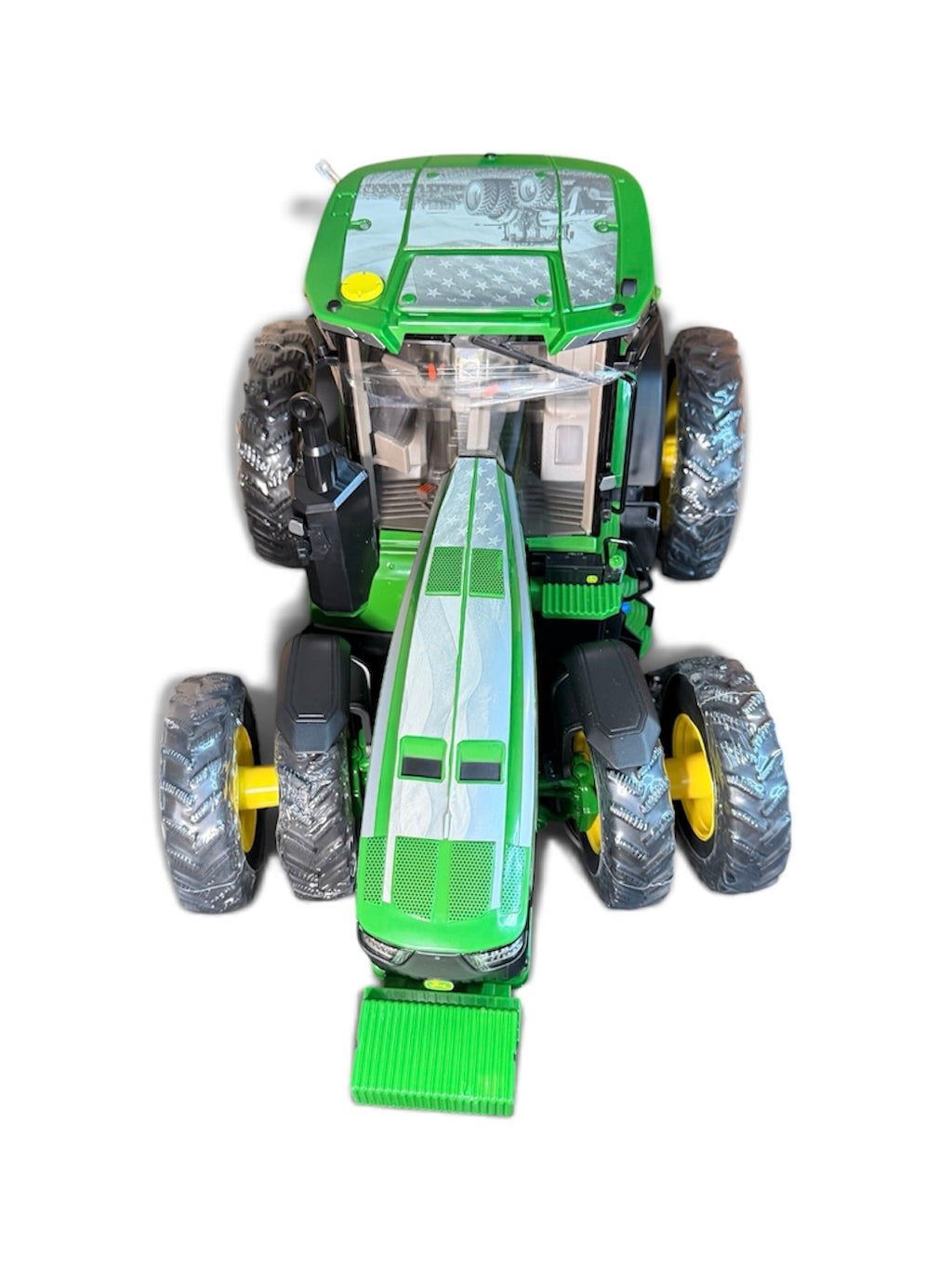 1/16 John Deere 8R 340 Prestige Collection – “American Dreams”