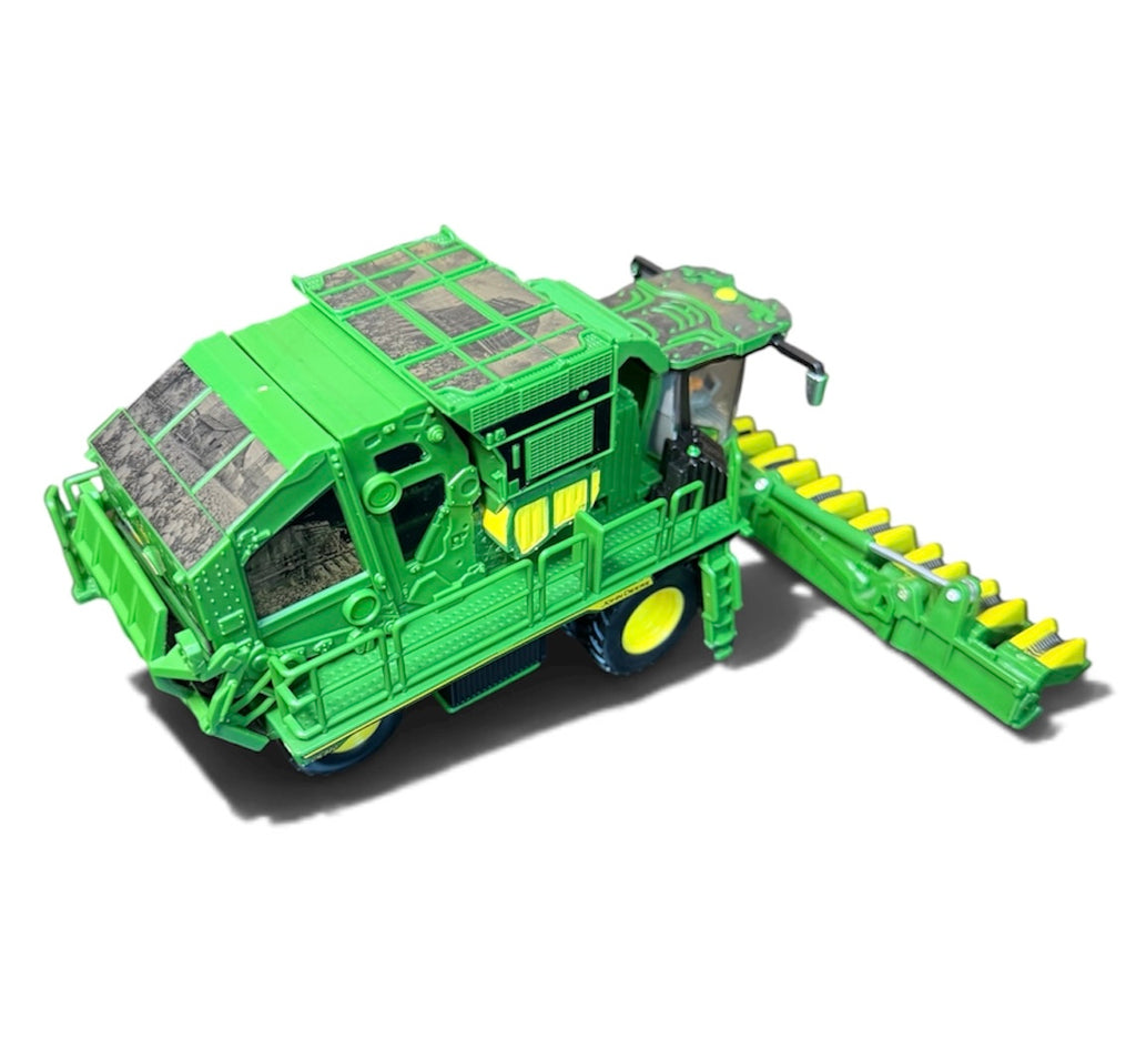 1/64 John Deere CP770 & CS770 Prestige Collection — “White Gold”