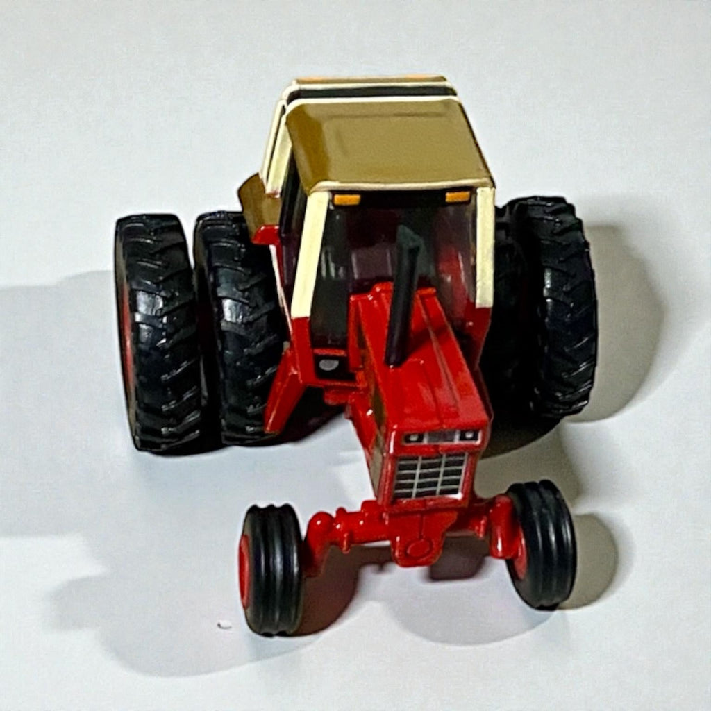 1/64 International Harvester 1486 Tri-Stripe Wide Front Tractor – Custom Gold Accent Wrap - Tractor Wrap Factory