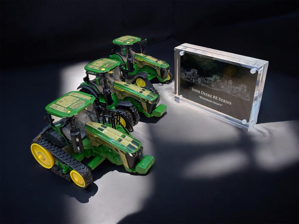 1/64 John Deere 8R Series “Waterloo Legacy” – Prestige Collector Set