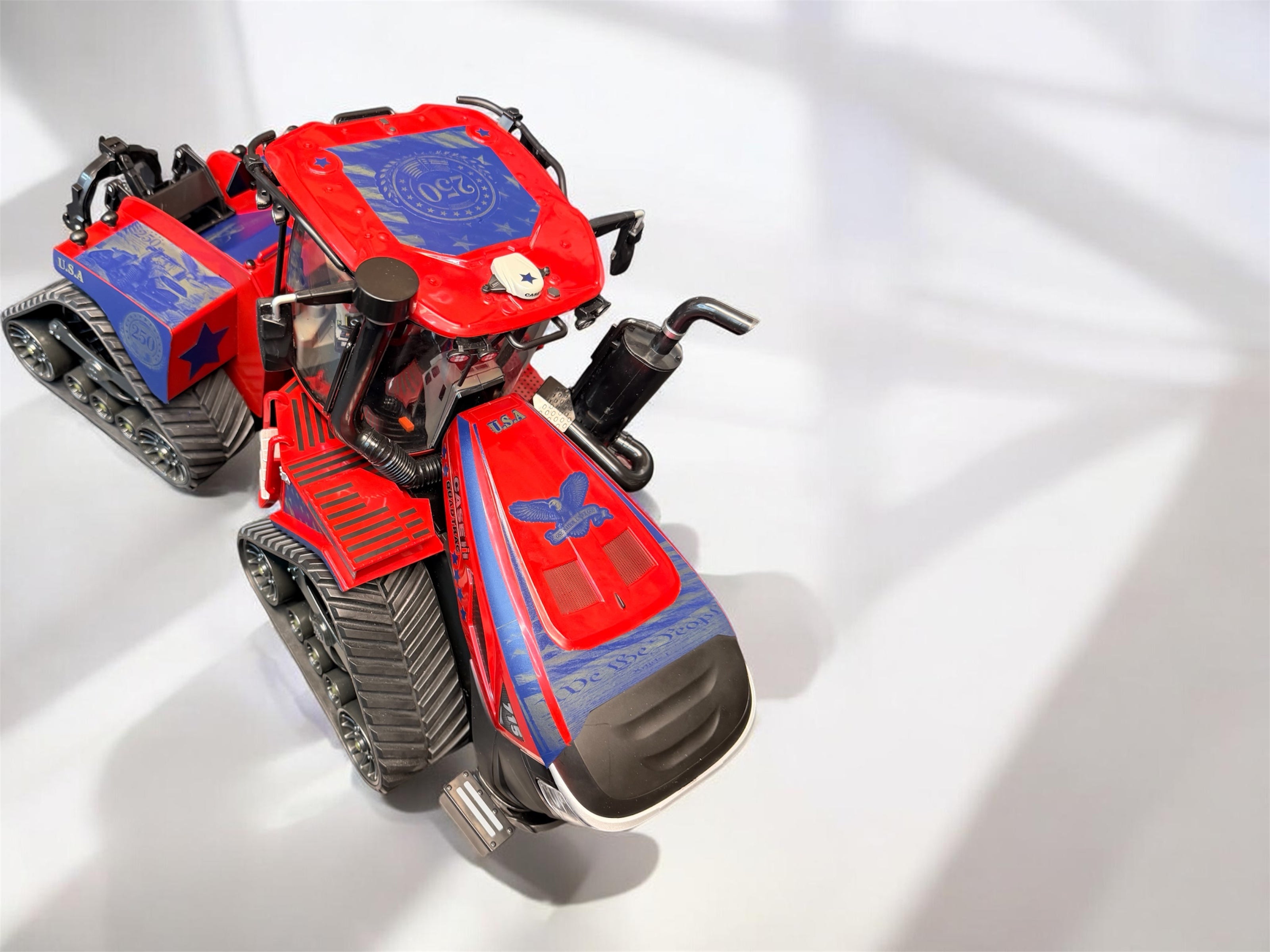 America 250 Limited Edition 1:16 Case IH 715 QuadTrac Tractor | Patriotic USA 250th Engraved Wrap