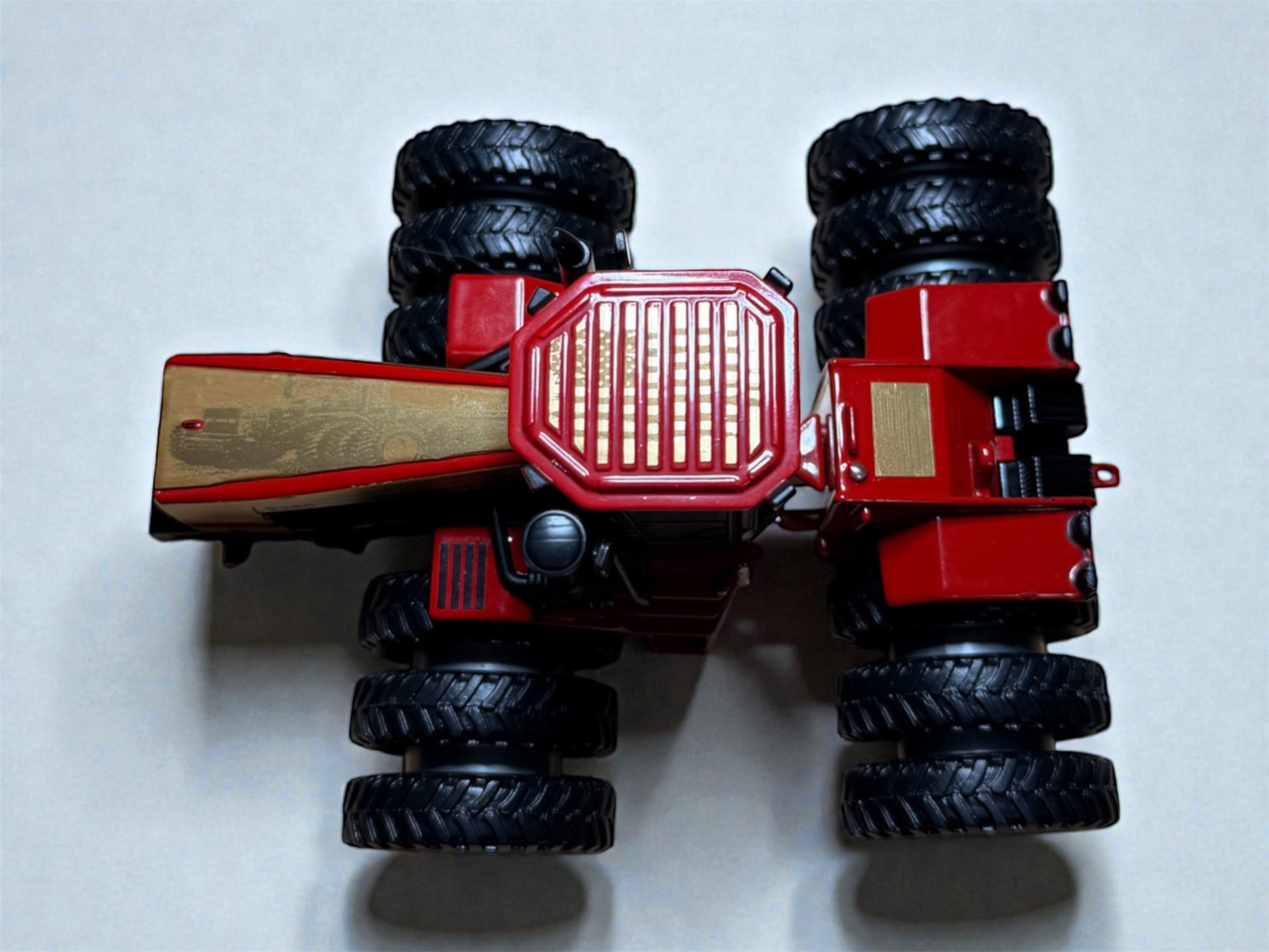 1/64 Prestige Case IH 9380 Triple Wheel Tractor – Custom Gold Engraved Wrap | Limited Edition Collector Model - Tractor Wrap Factory