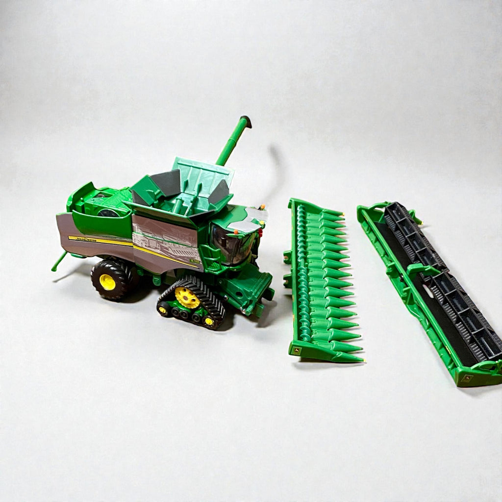 1/64 John Deere S780 Combine Custom Harvest Scene Wrap w/ Corn Soybean Headers - Tractor Wrap Factory