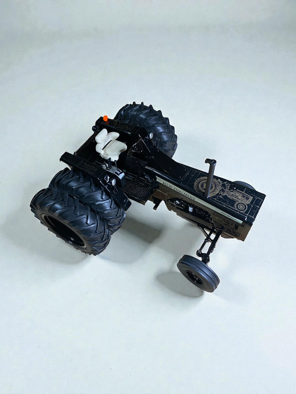 1/16 Allis-Chalmers One-Ninety Black Chase – “Diesel Sovereign” Theme | One-Of-One - Tractor Wrap Factory