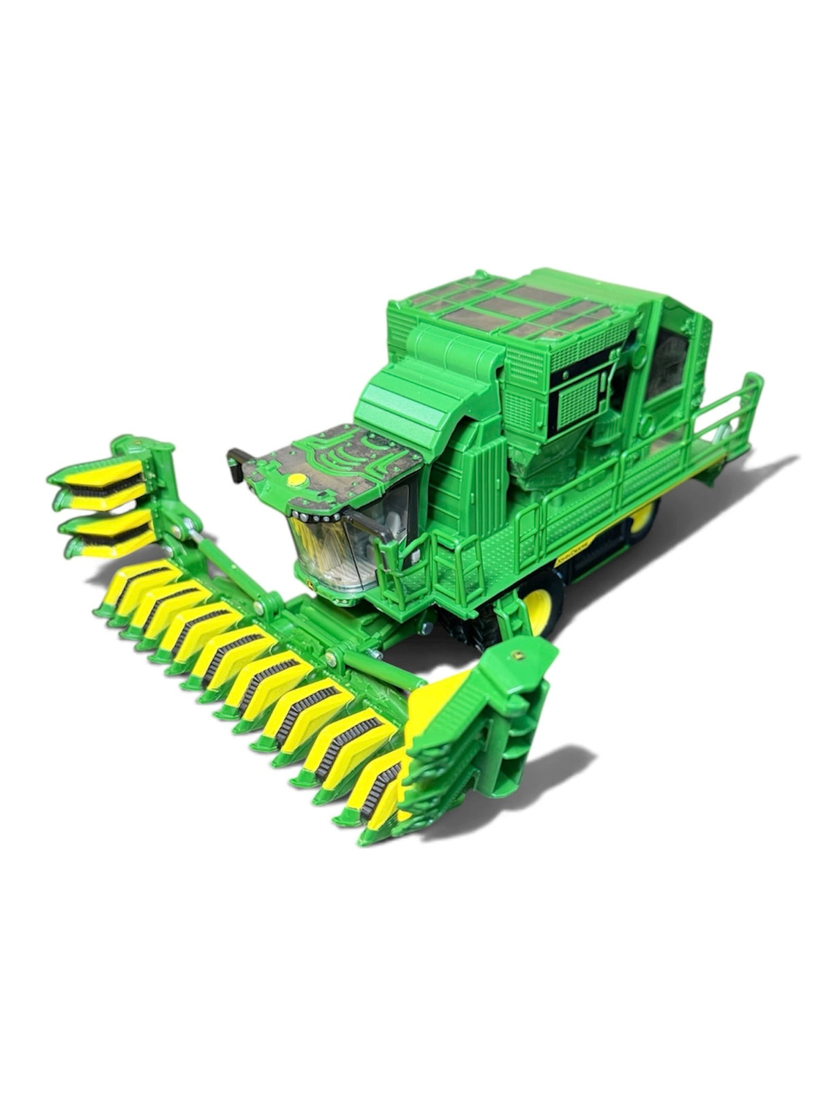 1/64 John Deere CP770 & CS770 Prestige Collection — “White Gold”