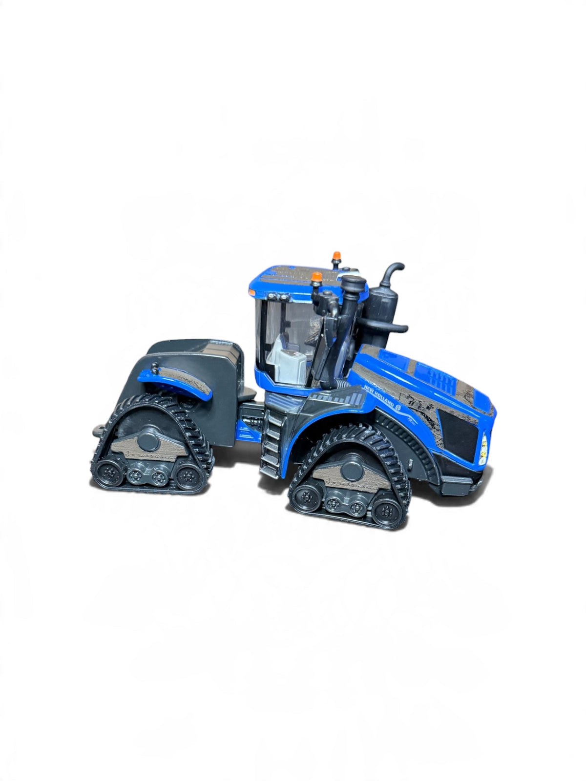 1/64 New Holland T9.700 SmartTrax II Prestige Tractor – “Ground Force”