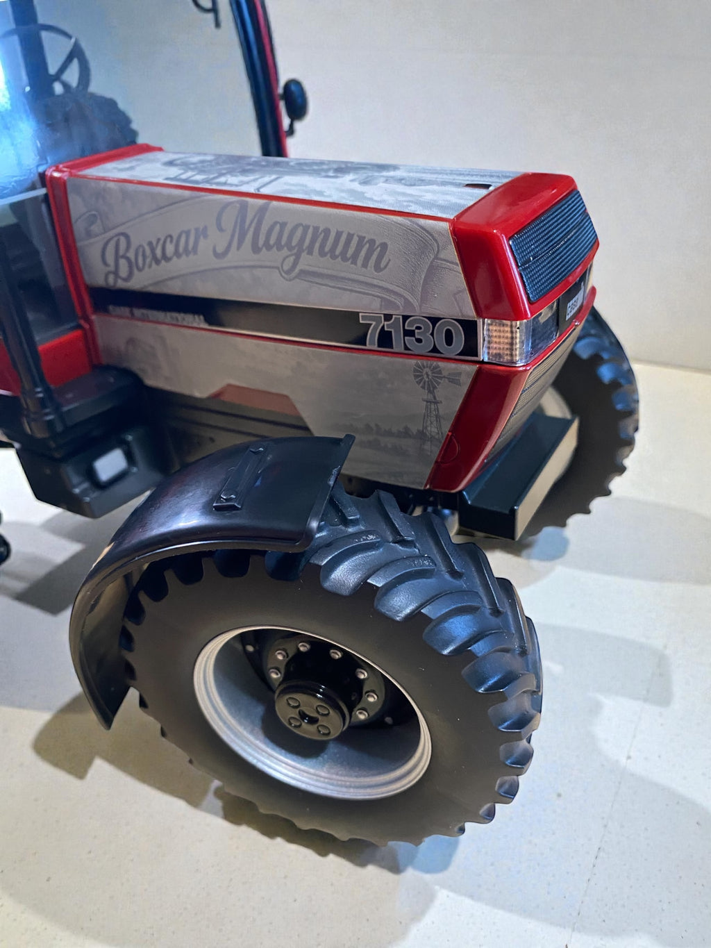 Case IH 7130 Magnum – “American Workhorse” Edition (1/16 Prestige Series) - Tractor Wrap Factory