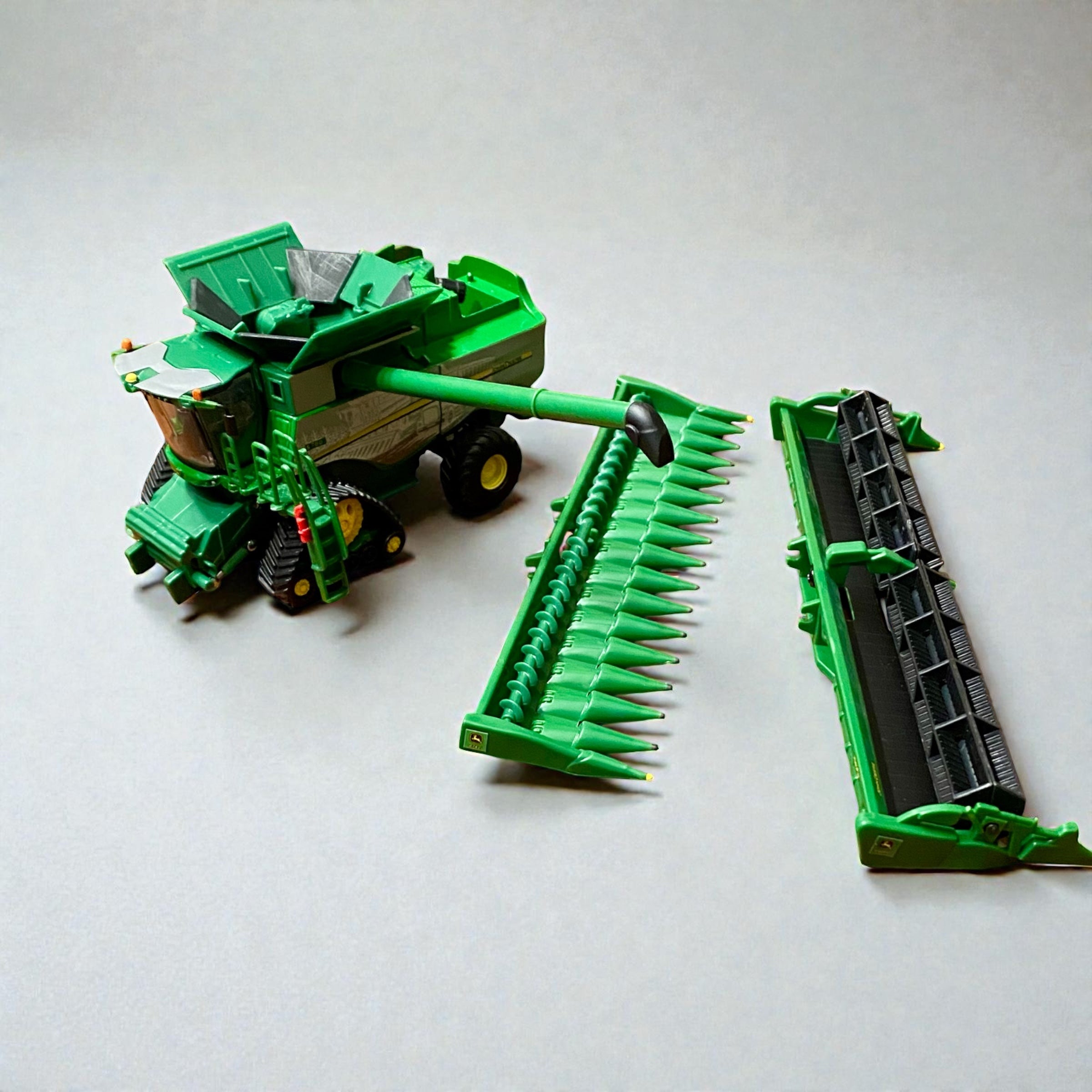 1/64 John Deere S780 Combine Custom Harvest Scene Wrap w/ Corn Soybean Headers - Tractor Wrap Factory