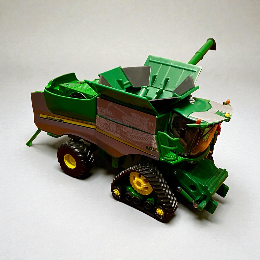 1/64 John Deere S780 Combine Custom Harvest Scene Wrap w/ Corn Soybean Headers - Tractor Wrap Factory