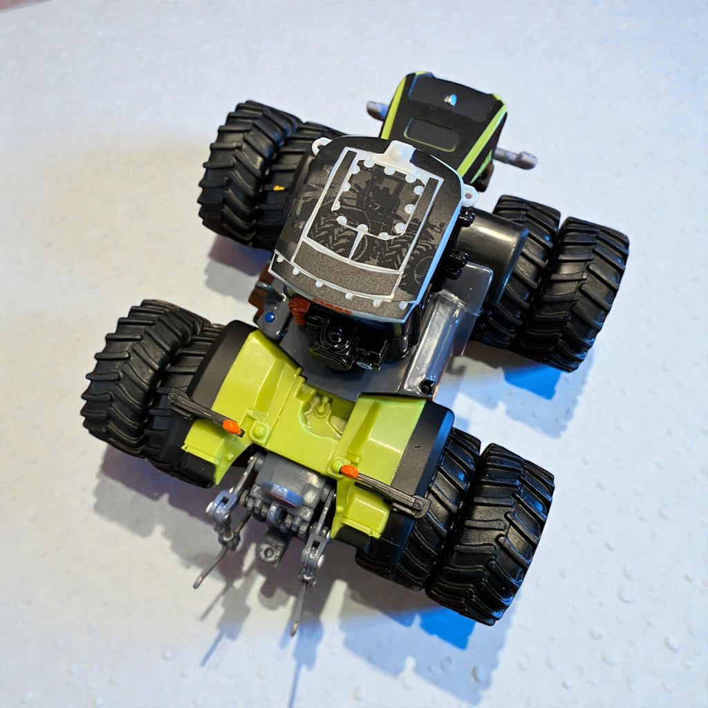 1:64 CLAAS XERION 4500 4WD Tractor – Prestige Edition with Custom Stealth Wrap - Tractor Wrap Factory