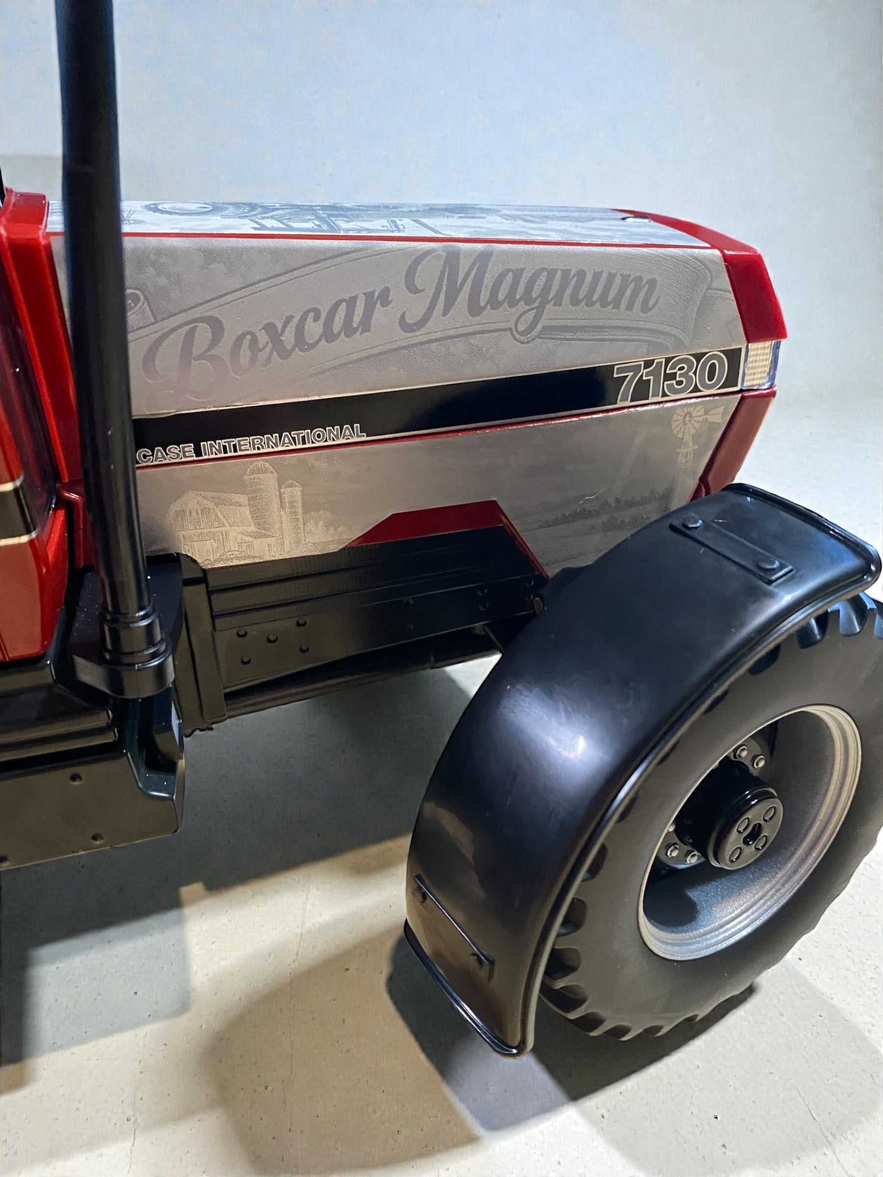 Case IH 7130 Magnum – “American Workhorse” Edition (1/16 Prestige Series) - Tractor Wrap Factory