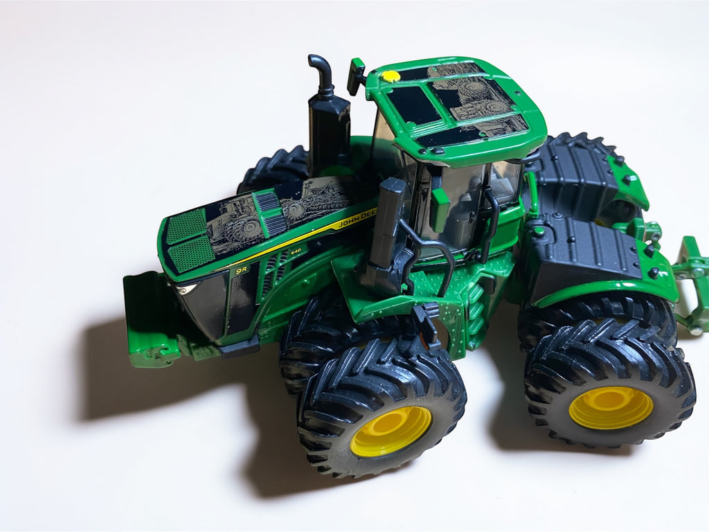 1/64 John Deere 9R 640 Custom Engraved Air Seeder Scenery Wrap – Collector Edition - Tractor Wrap Factory